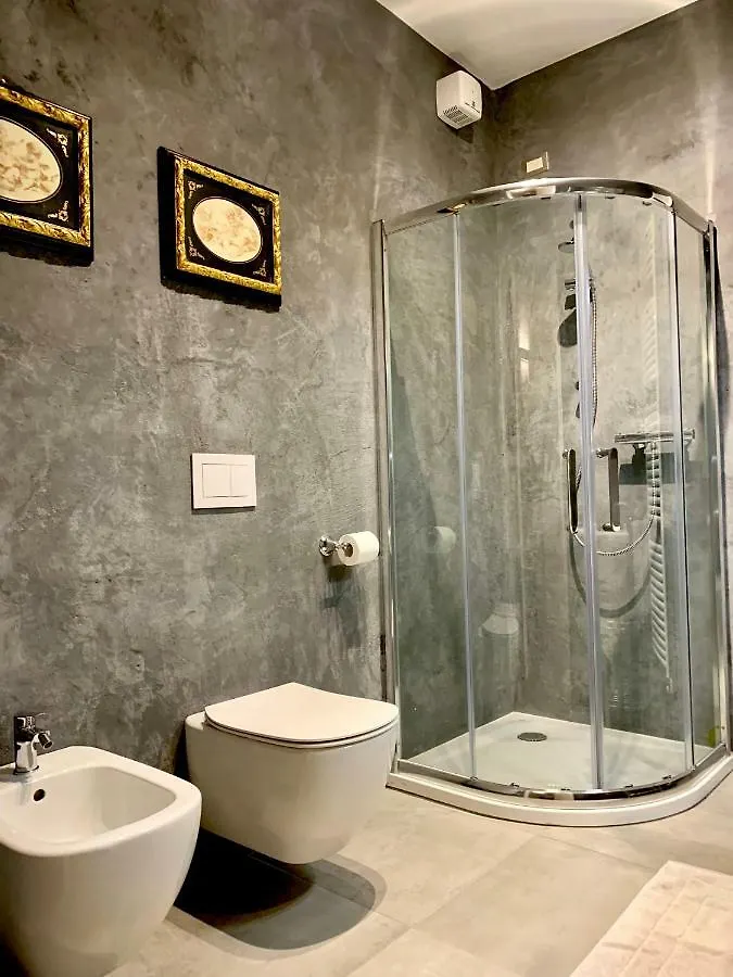 ורונה Vicolo Uno Luxury Apartment 0*,